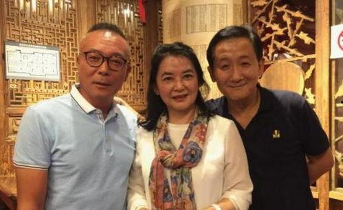 谢园爆料李姓吃饭视频,现场画面引发热议